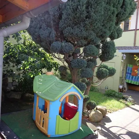 Odin Holiday home Grossraeschen